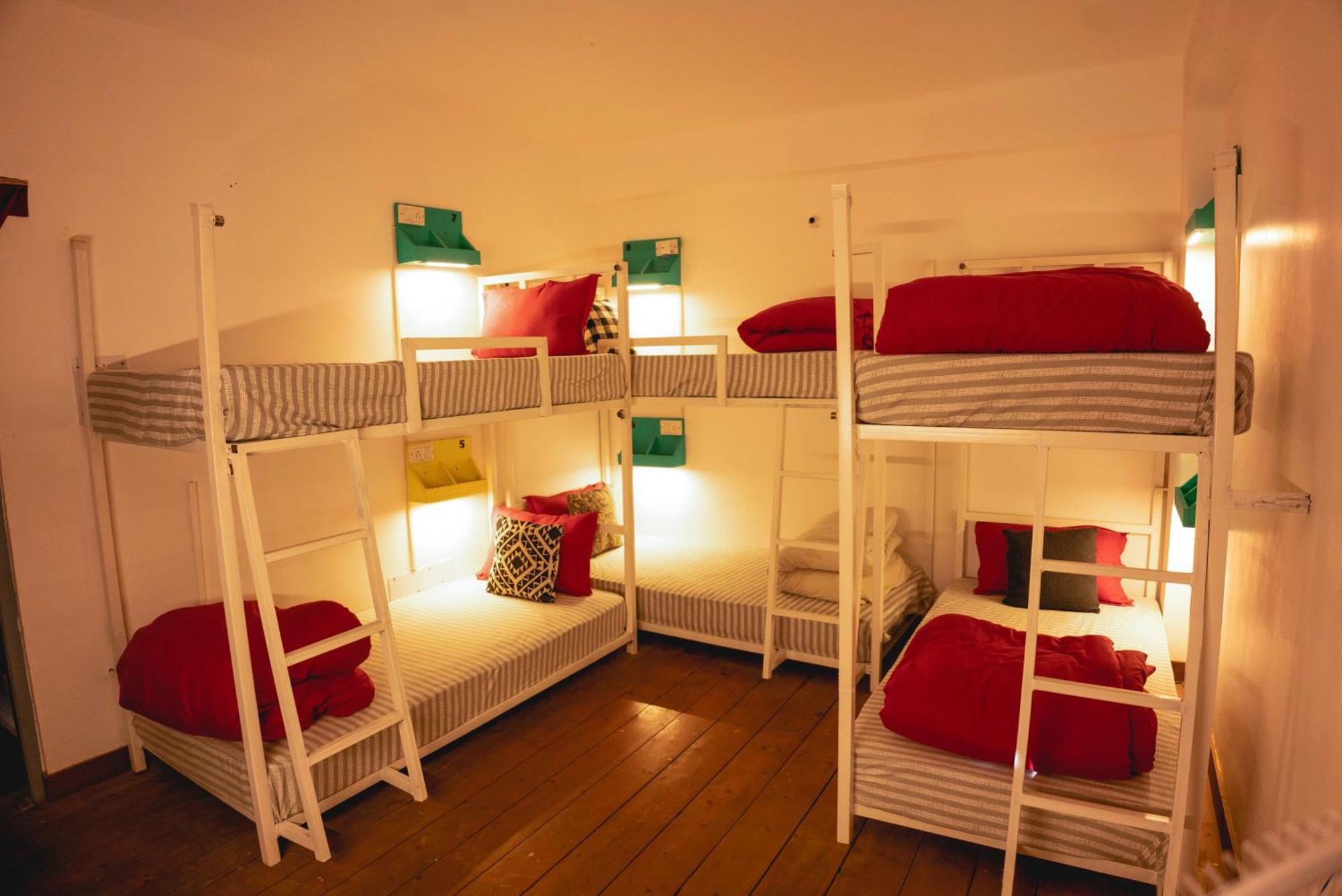 Mitra Mcleodganj Hostel McLeod Ganj Εξωτερικό φωτογραφία