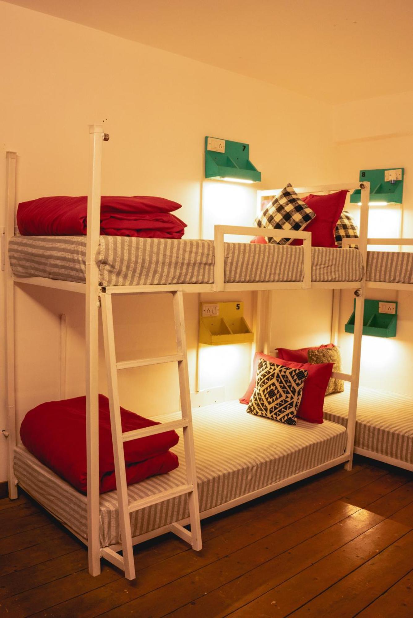 Mitra Mcleodganj Hostel McLeod Ganj Εξωτερικό φωτογραφία