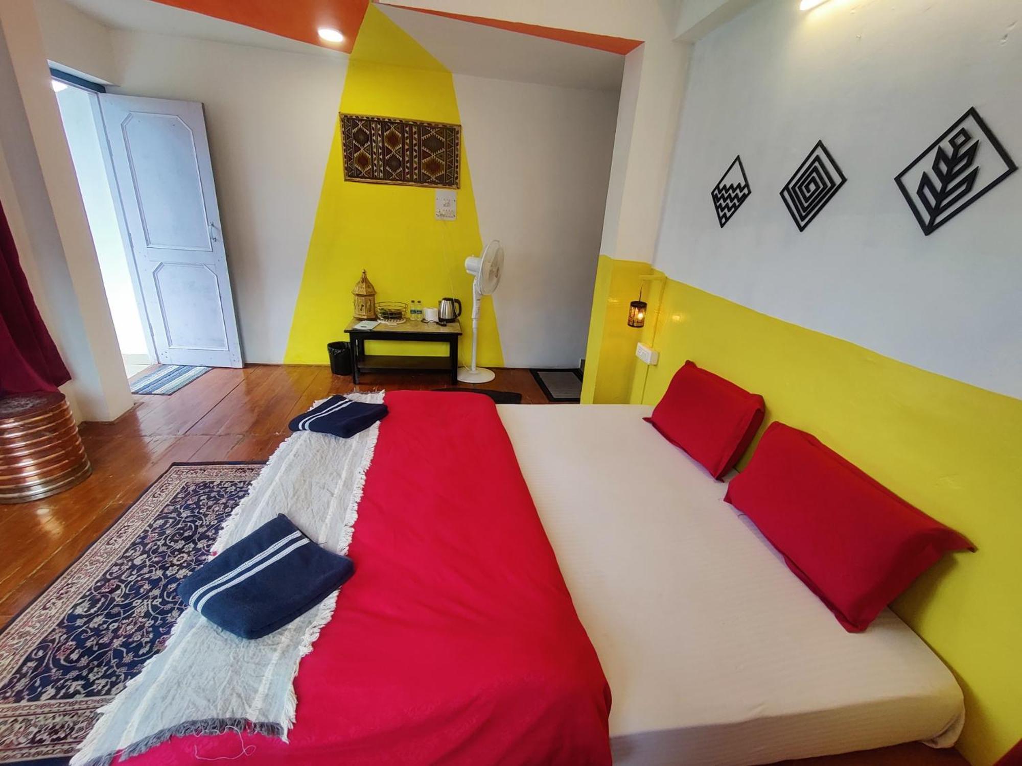 Mitra Mcleodganj Hostel McLeod Ganj Εξωτερικό φωτογραφία